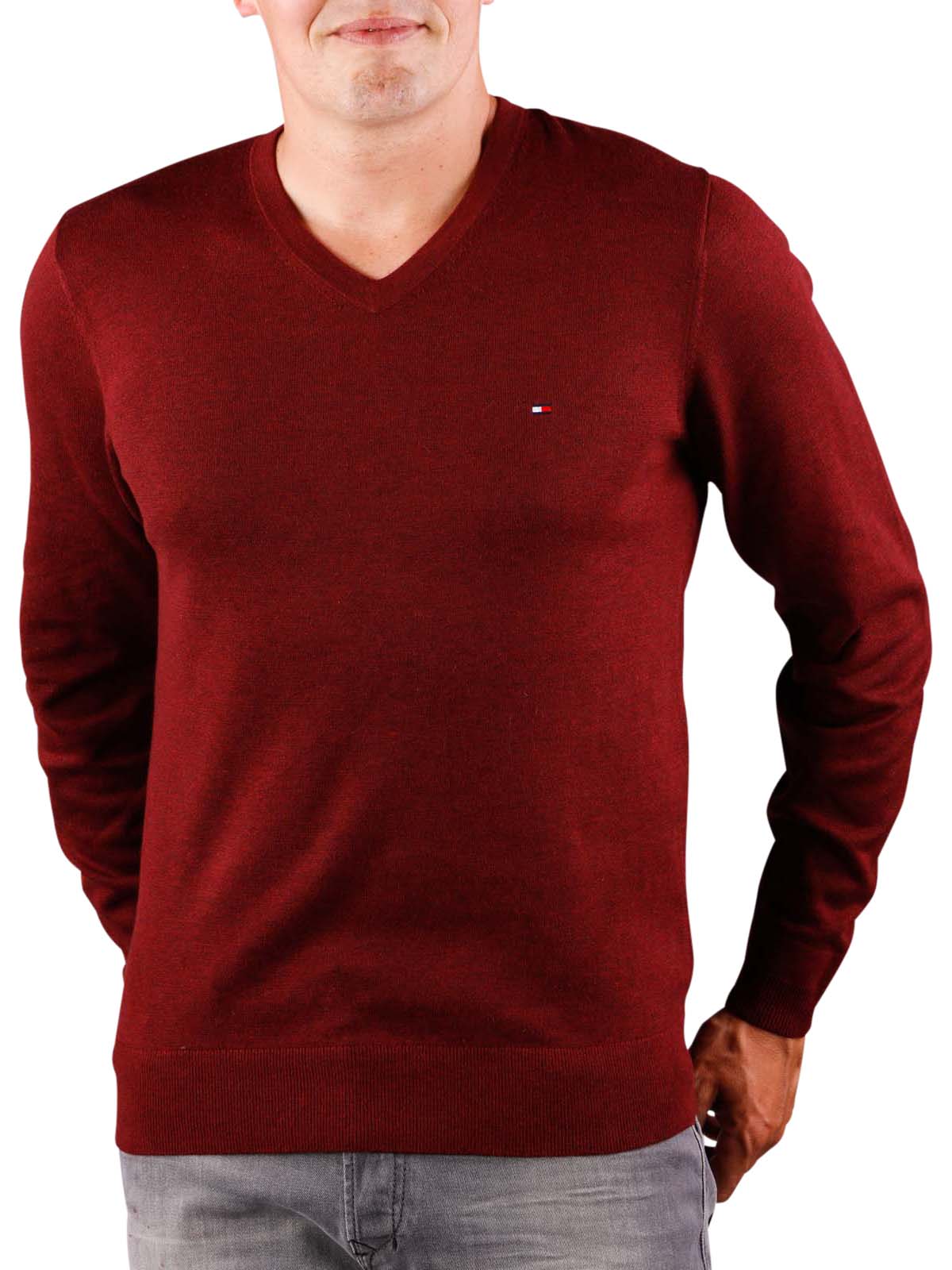 burgundy tommy hilfiger sweater